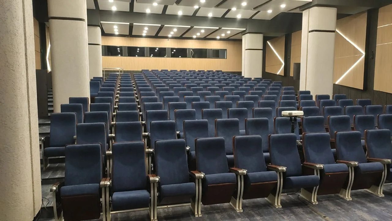 Монтаж потолка