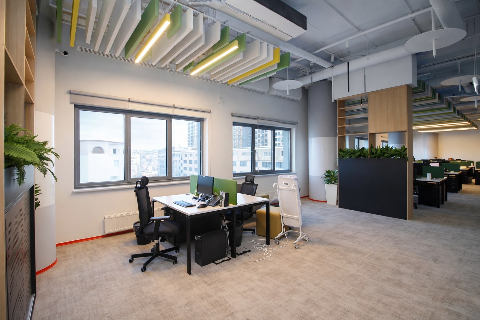 Вертикальные баффлы — эффективное звукопоглощение и эстетика пространства