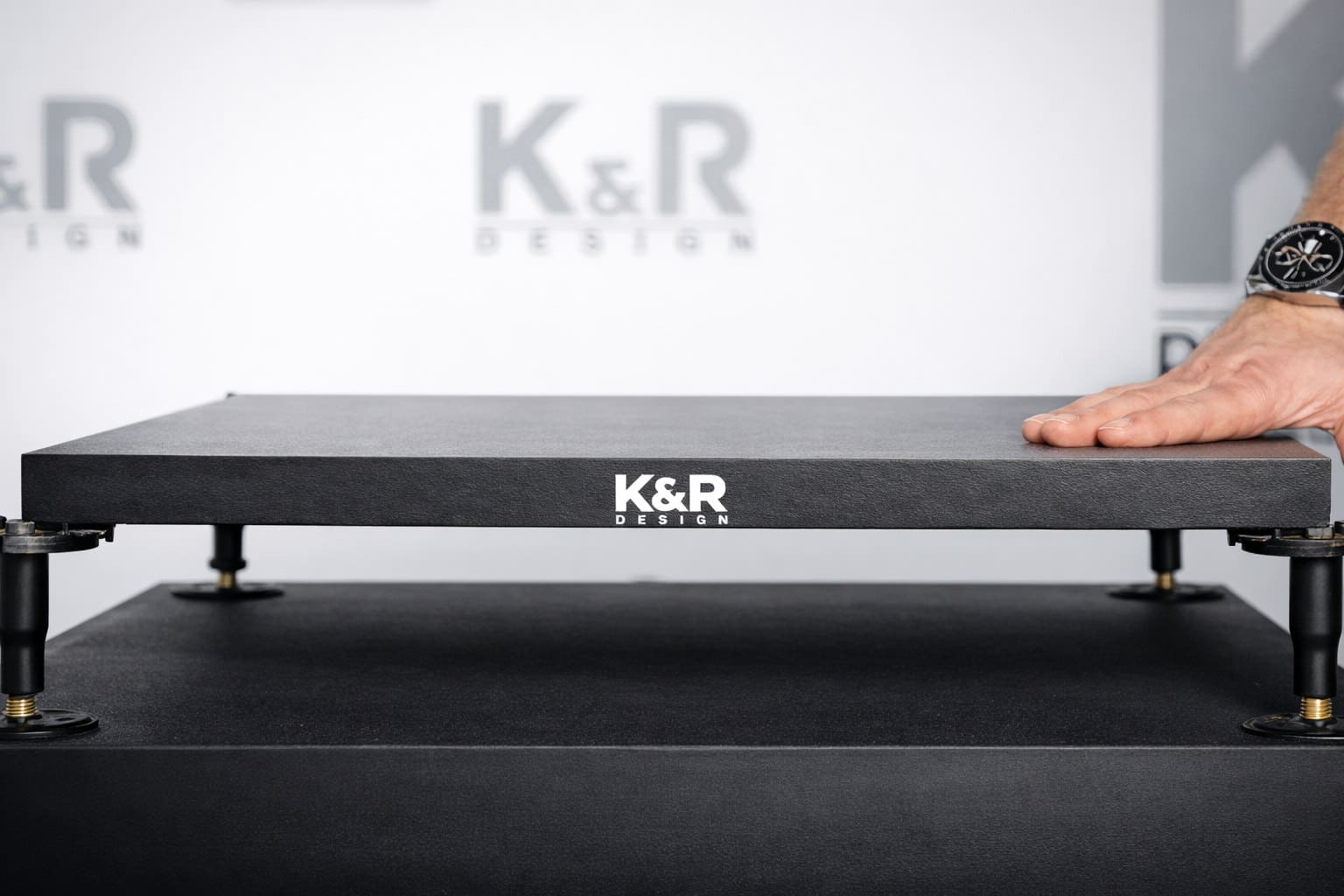 Фальшпол из ДСП 600х600 мм — плиты с металлическим покрытием